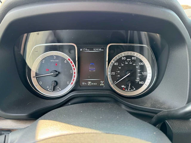 2016 nissan titan xd 5.0 v8 cummins bedrijfswagen - afbeelding 11 van  27