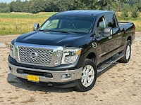2016 nissan titan xd 5.0 v8 cummins bedrijfswagen - afbeelding 18 van  27