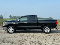 2016 nissan titan xd 5.0 v8 cummins bedrijfswagen - afbeelding 12 van  27