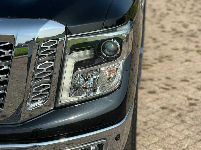 2016 nissan titan xd 5.0 v8 cummins bedrijfswagen - afbeelding 27 van  27