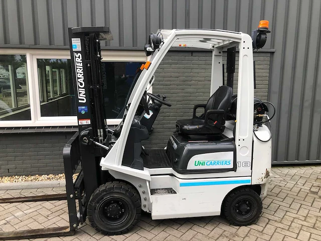 2016 nissan unicarriers 18 vorkheftruck - afbeelding 1 van  15