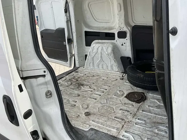 2016 opel combo bedrijfswagen - afbeelding 9 van  29