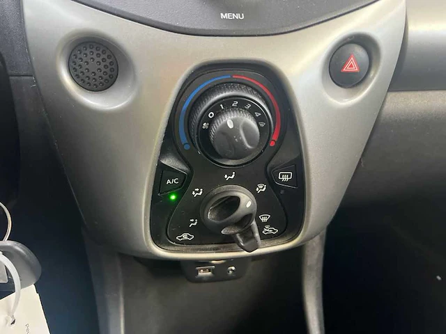 2016 peugeot 108 1.0 e-vti active personenauto, jj-282-b - afbeelding 8 van  10