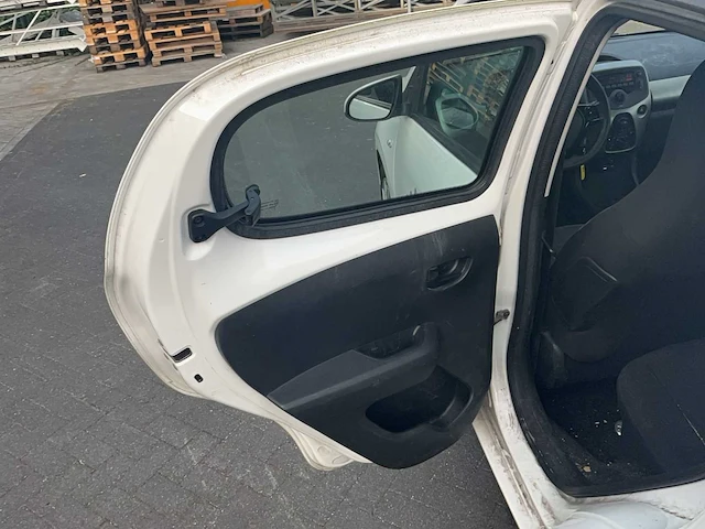 2016 peugeot 108 1.0 e-vti personenauto jd-083-f - afbeelding 16 van  33