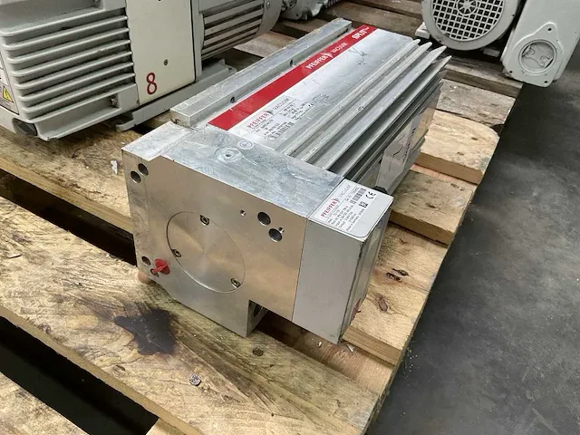 2016 pfeiffer splitflow 310 vacuümsysteem - afbeelding 3 van  8