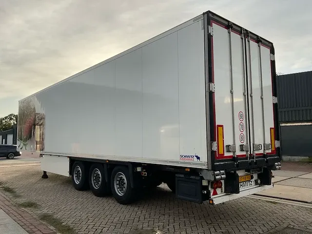 2016 schmitz cargobull scb*s3b koeloplegger - afbeelding 12 van  23