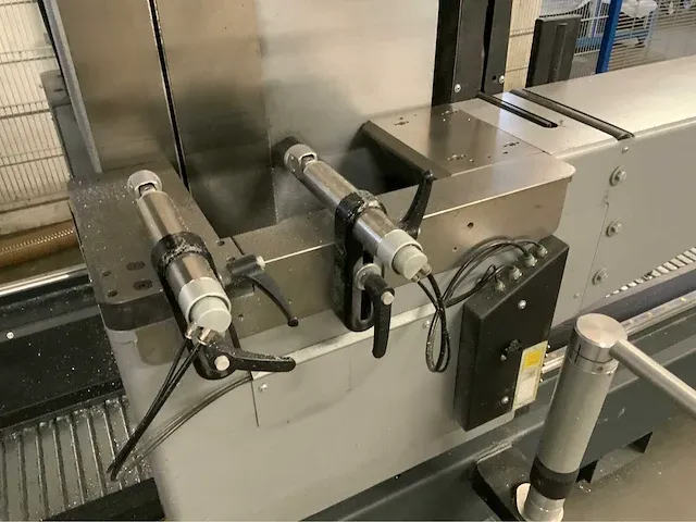 2016 schüco pdg e cut 650 e dubbele verstek afkortzaagmachine - afbeelding 10 van  32