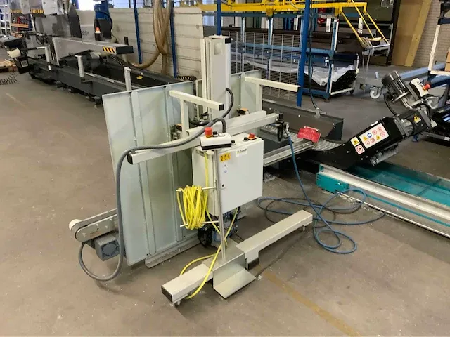 2016 schüco pdg e cut 650 e dubbele verstek afkortzaagmachine - afbeelding 20 van  32