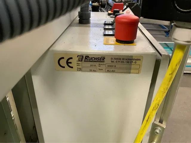 2016 schüco pdg e cut 650 e dubbele verstek afkortzaagmachine - afbeelding 21 van  32