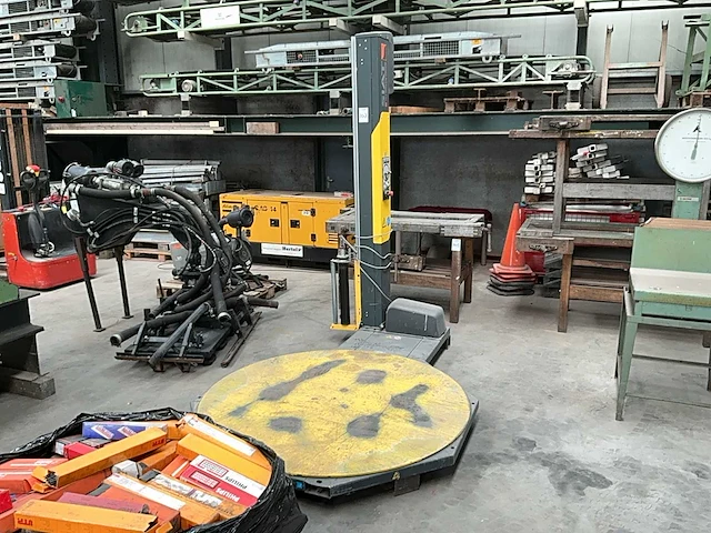 2016 siat f1 palletfoliewikkelaar - afbeelding 1 van  9