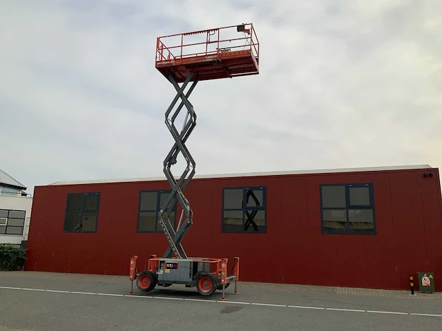 2016 skyjack sj6826rt ruwterrein hoogwerker 4x4 - afbeelding 8 van  29