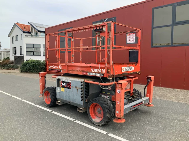 2016 skyjack sj6826rt ruwterrein hoogwerker 4x4 - afbeelding 29 van  29