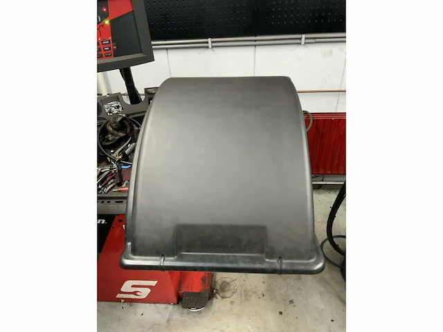 2016 snap-on eewb332ap banden balanceerapparaat - afbeelding 6 van  7