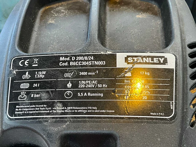 2016 stanley d 200/8/24 luchtcompressor - afbeelding 5 van  5