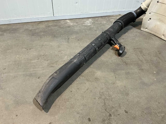 2016 stihl br600 bladblazer - afbeelding 6 van  7