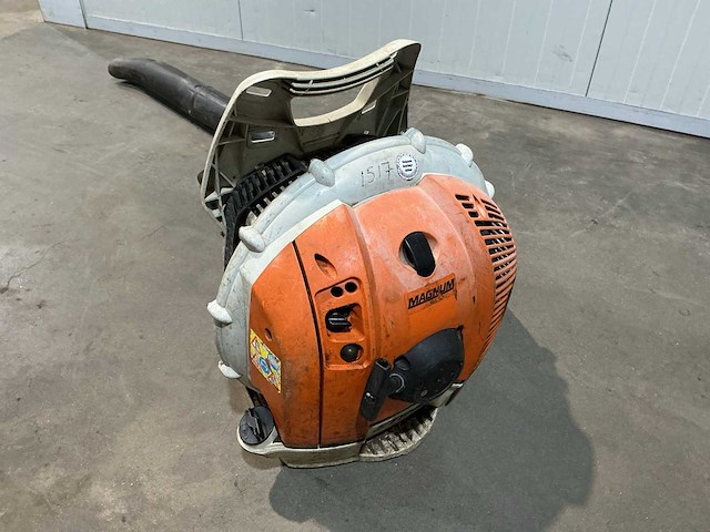 2016 stihl br600 bladblazer - afbeelding 7 van  7