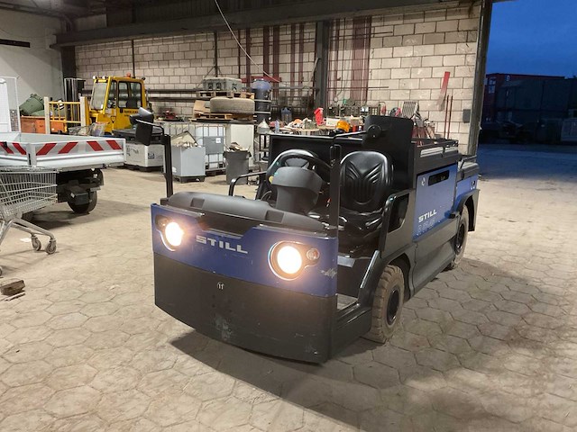 2016 still r07-25 warehousetrekker - afbeelding 1 van  11