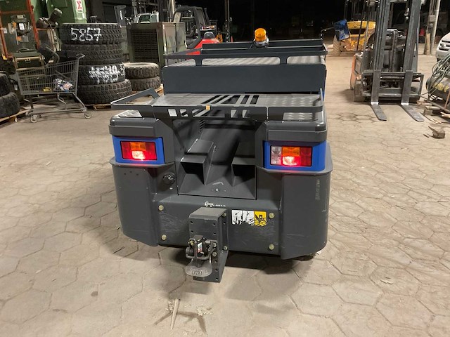 2016 still r07-25 warehousetrekker - afbeelding 6 van  11