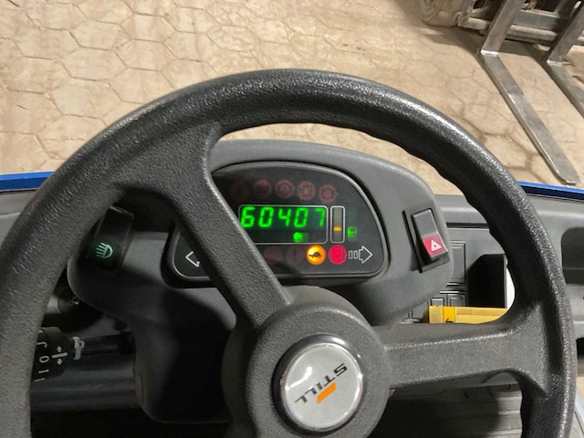 2016 still r07-25 warehousetrekker - afbeelding 9 van  11