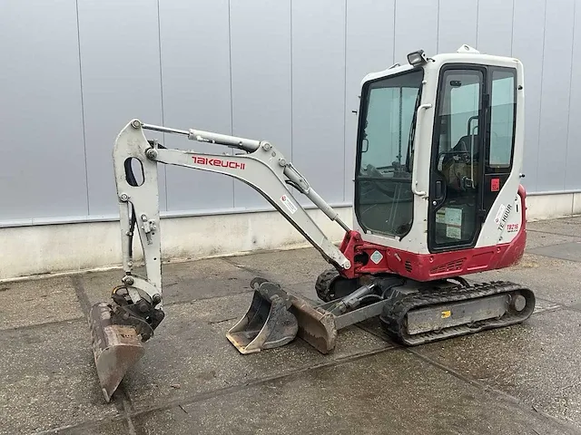 2016 takeuchi tb216 minigraafmachine - afbeelding 1 van  36