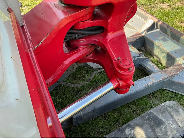 2016 takeuchi tb260 rupsgraafmachine - afbeelding 19 van  39