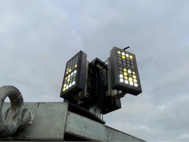 2016 tower light b-boels-box stationaire lichtmast led - afbeelding 9 van  12