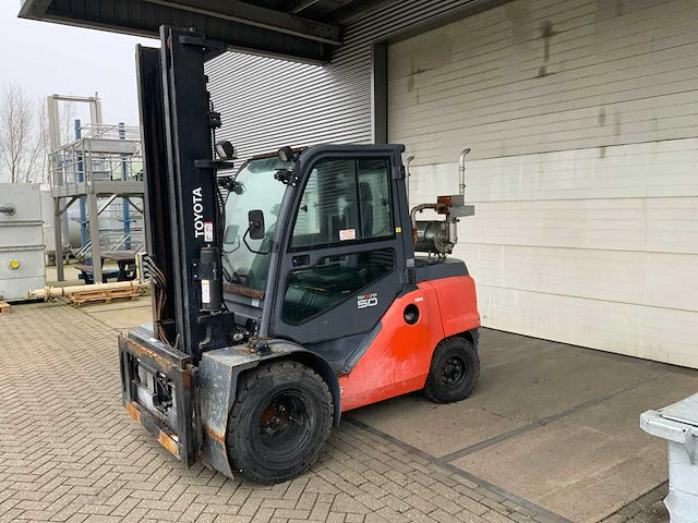 2016 toyota tonero 50 vorkheftruck - afbeelding 9 van  11