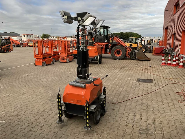 2016 trime x-chain a0002 stationaire lichtmast - afbeelding 10 van  13