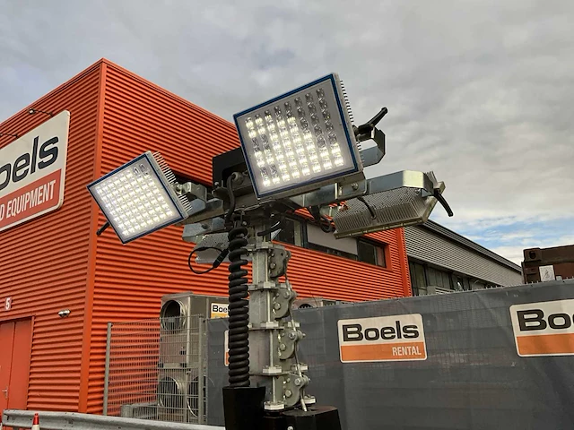 2016 trime x-chain a0002 stationaire lichtmast - afbeelding 12 van  13