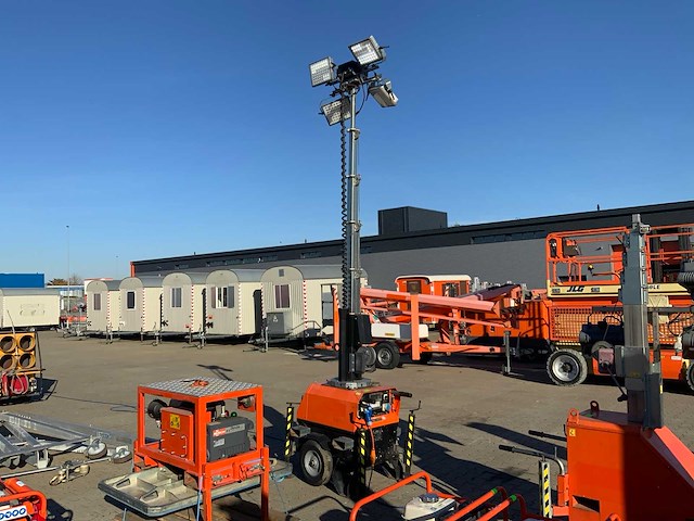 2016 trime x-chain stationaire lichtmast - afbeelding 1 van  12