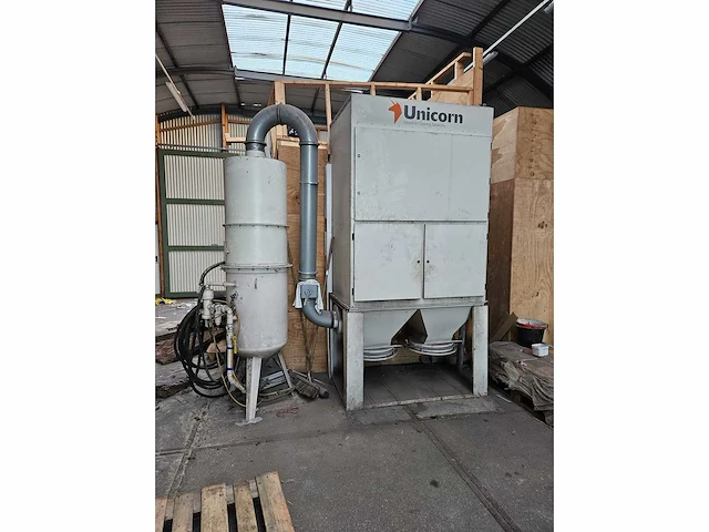 2016 unicorn uma456k10 straalcontainer - afbeelding 1 van  8
