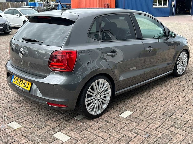 2016 volkswagen polo 90pk tdi highline personenauto - afbeelding 11 van  17