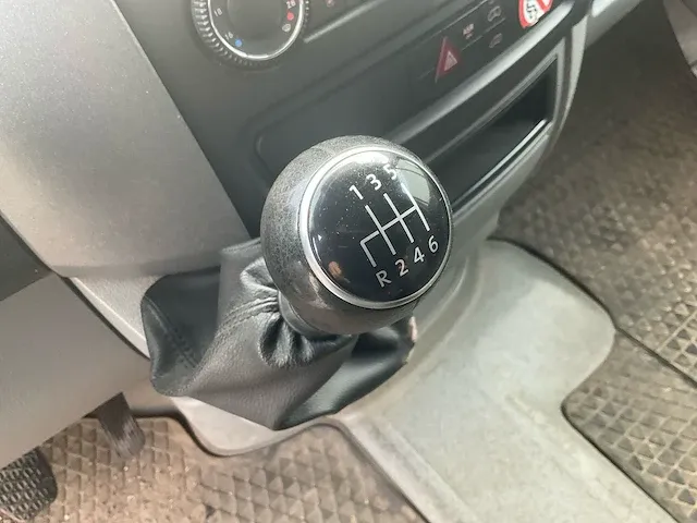 2016 volkswagen transporter 35 2.0 tdi l2h1 bedrijfswagen - afbeelding 25 van  42