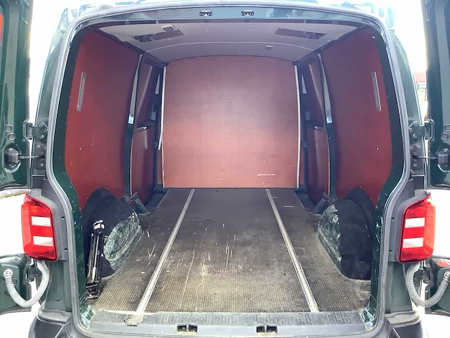 2016 volkswagen transporter bedrijfswagen - afbeelding 9 van  13