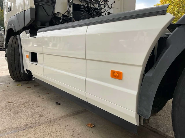 2016 volvo fm 410 vrachtwagen (c) - afbeelding 21 van  49