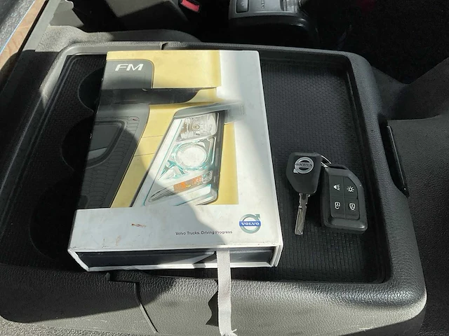 2016 volvo fm 410 vrachtwagen (c) - afbeelding 39 van  49