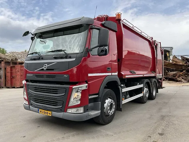 2016 volvo fm 62 pr vuilniswagen - afbeelding 1 van  40