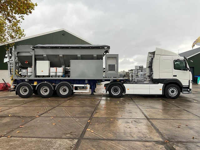 2016 volvo fm vrachtwagen + oplegger (c) combinatiekavel - afbeelding 5 van  8