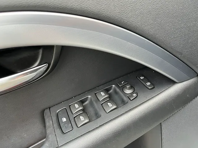 2016 volvo v70 2.4 d5 awd automatic personenauto - afbeelding 16 van  34