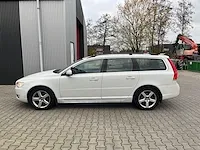 2016 volvo v70 2.4 d5 awd automatic personenauto - afbeelding 30 van  34