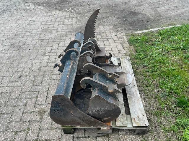 2016 wacker neuson et18 /ds minigraafmachine - afbeelding 30 van  51