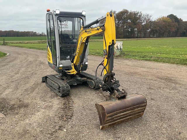 2016 wacker neuson et18 /ds minigraafmachine - afbeelding 45 van  51