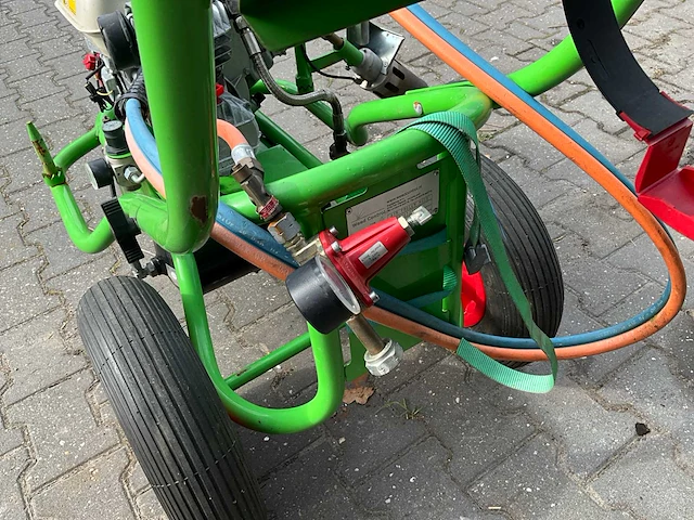 2016 weed control air trolley pack onkruidbrander - afbeelding 12 van  13