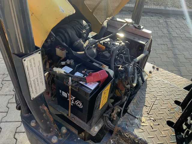 2016 yanmar c12r-b 3 zijdige rupsdumper - afbeelding 14 van  25