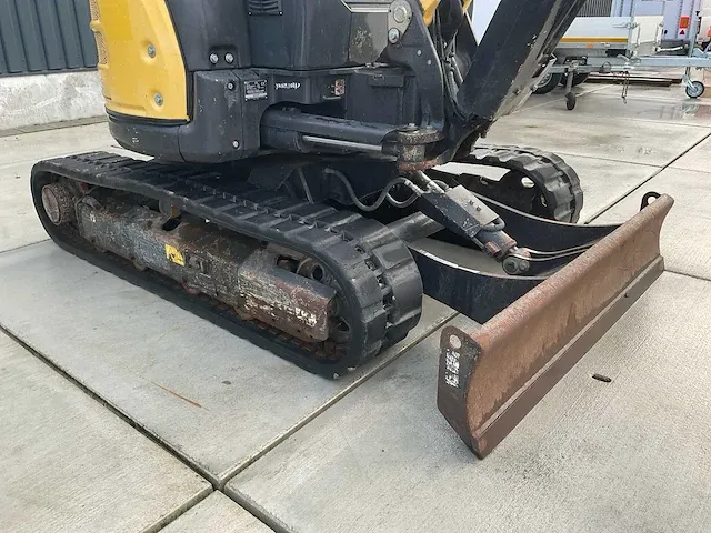 2016 yanmar vio33-u minigraafmachine - afbeelding 2 van  28