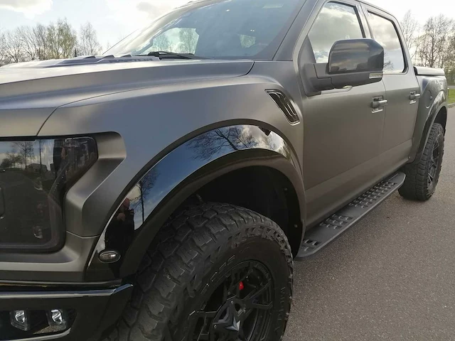 2017 - ford usa - f150 - 3.5 v6 eb s.c. raptor 600 pk - personenauto - afbeelding 4 van  29