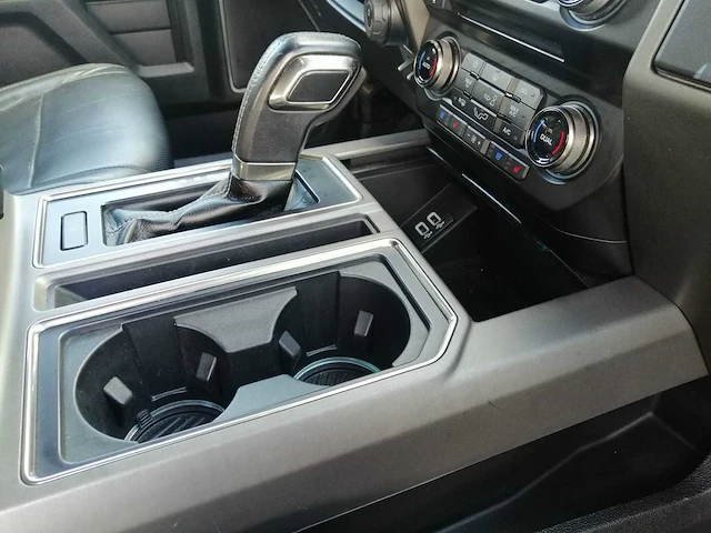 2017 - ford usa - f150 - 3.5 v6 eb s.c. raptor 600 pk - personenauto - afbeelding 8 van  29