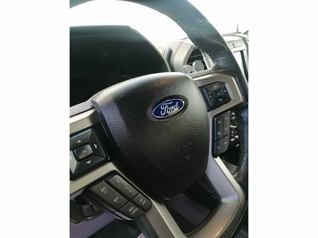 2017 - ford usa - f150 - 3.5 v6 eb s.c. raptor 600 pk - personenauto - afbeelding 18 van  29