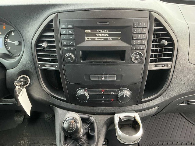 2017 - mercedes-benz - vito - 109 cdi func. lang - bedrijfswagen - afbeelding 9 van  12