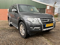 2017 - mitsubishi - pajero - personenauto - afbeelding 3 van  47